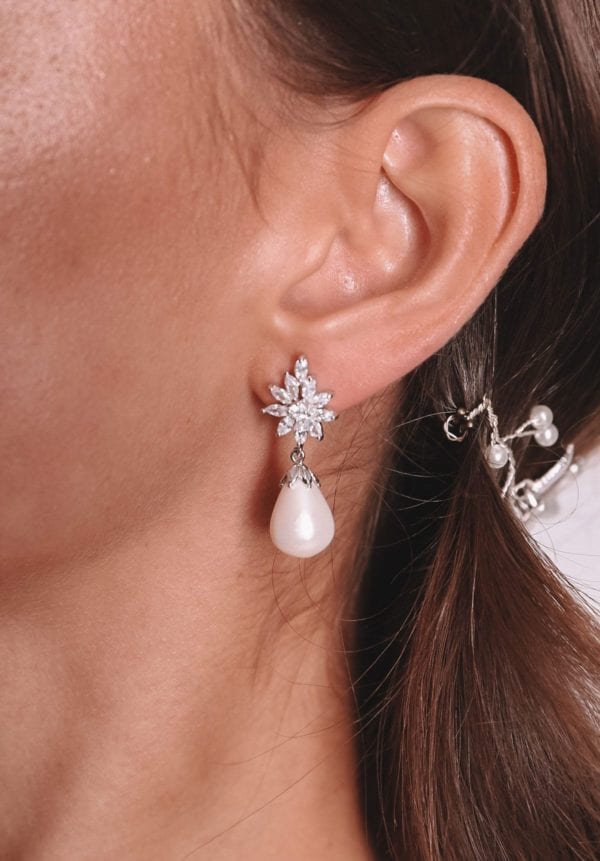 Vinka Design Bridal Accessories - Bridal earrings - Candice - available from Vinka Design Auckland bridal store. Pearl drop