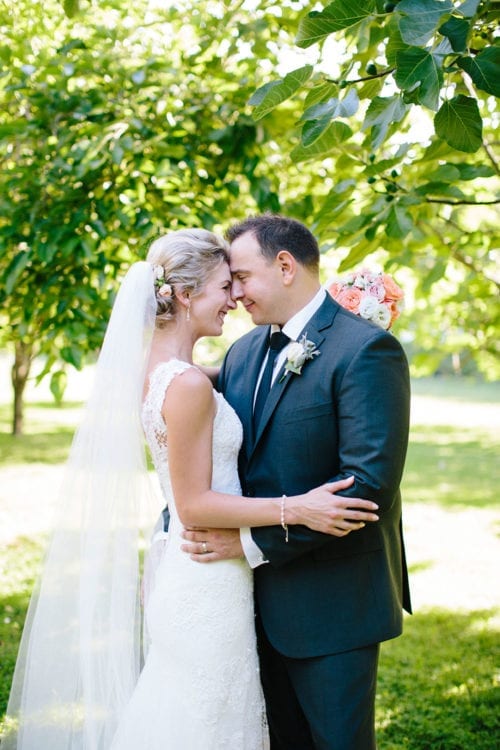 Real Weddings | Vinka Design | Real Brides Wearing Vinka Gowns | Angela and Tony head to head under tree