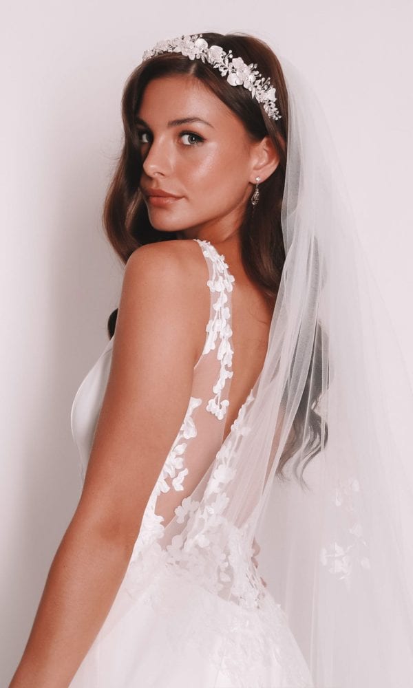 Vinka Design Bridal Accessories - Bridal veil - Illaria - custom made veil available from Vinka Design Auckland bridal store.