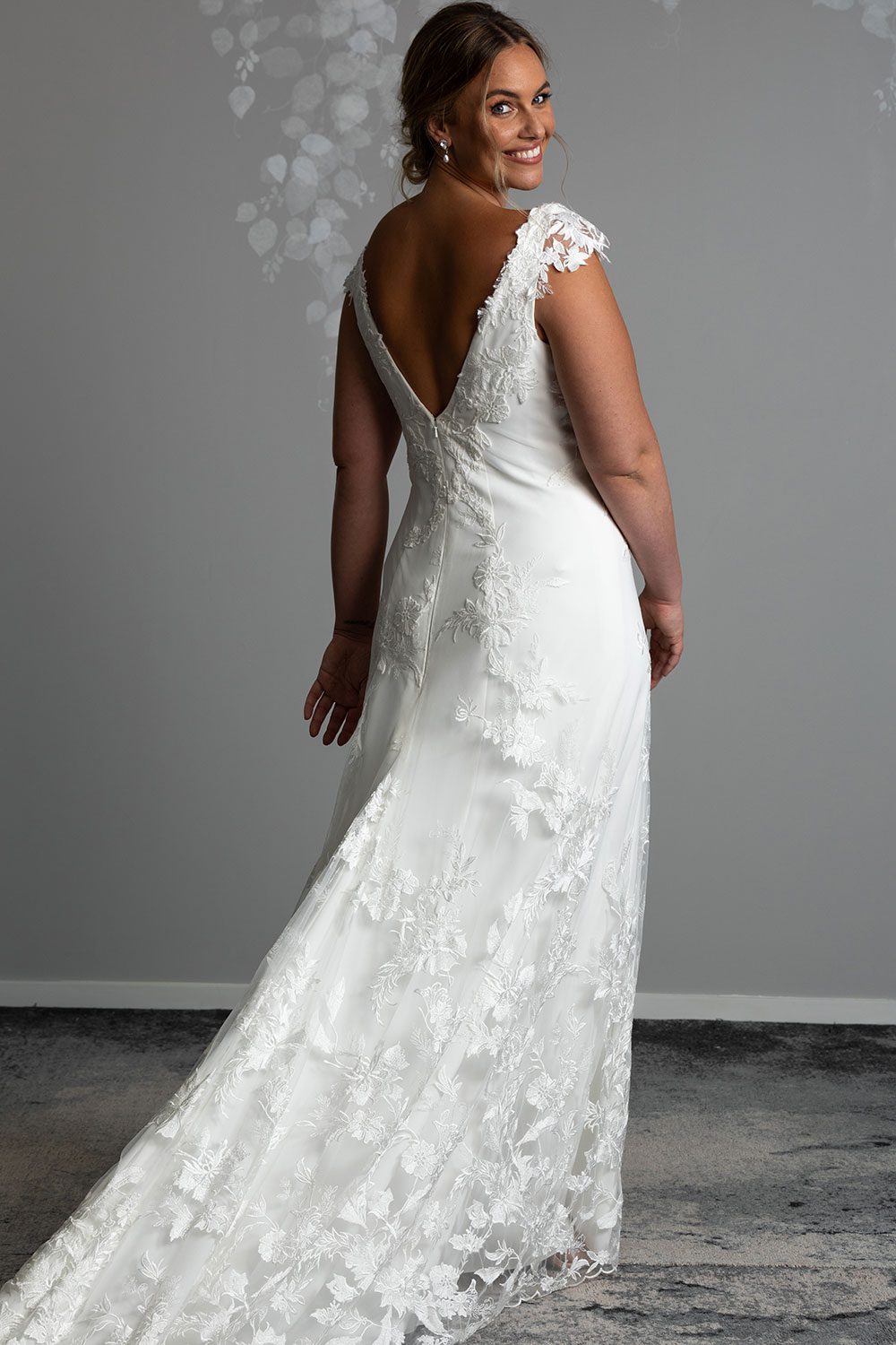Jayna Wedding Dress by Vinka Design 1